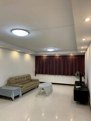 Blk 220 Jurong East Street 21 (Jurong East), HDB 5 Rooms #557511471